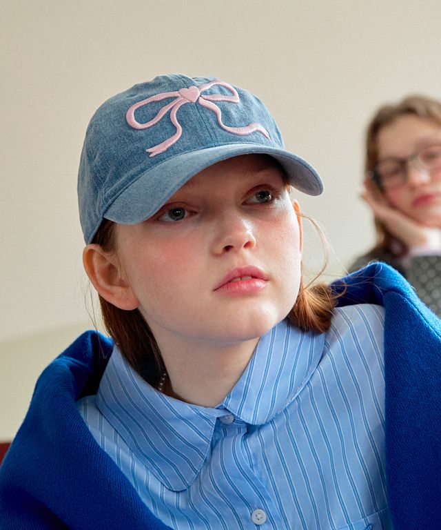 MUSINSA | RONRON HEART RIBBON BALL CAP BLUE