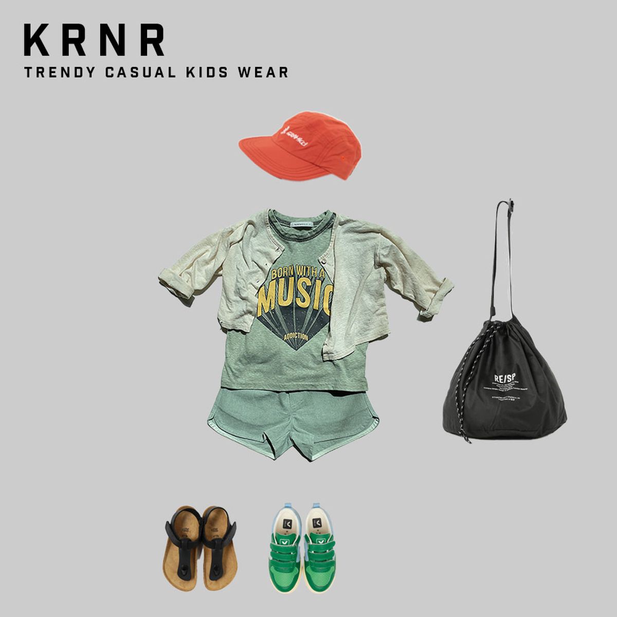 쿠르나르(KRNR) 스티치 배색 뮤직 반팔티셔츠