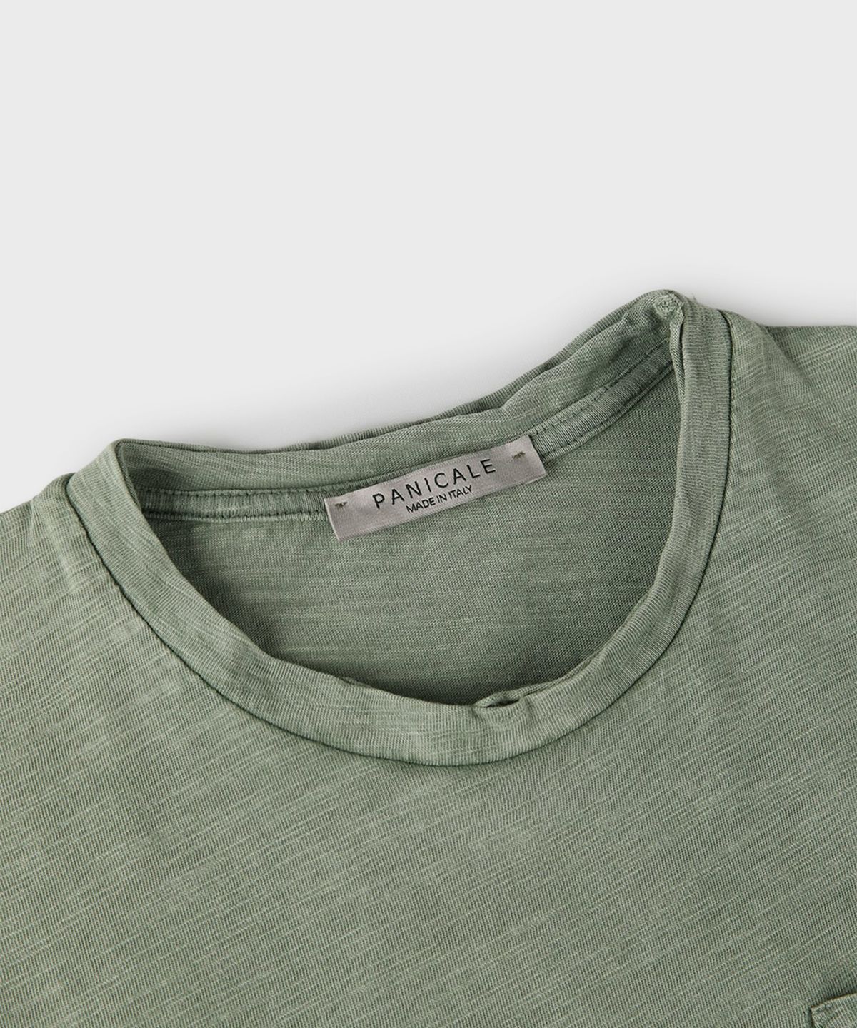 빠니깔레(PANICALE) 카키 가먼트 다이 코튼 포켓 데일리 티셔츠