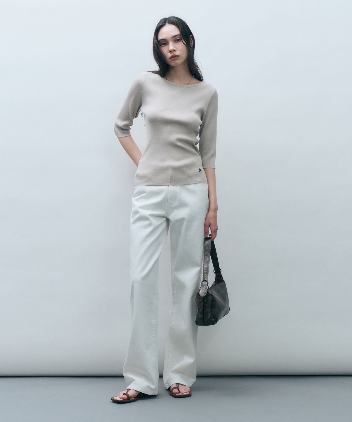 몽돌(MONGDOL) 화이트 데님 스트레이트 팬츠 MDPT054WHITE