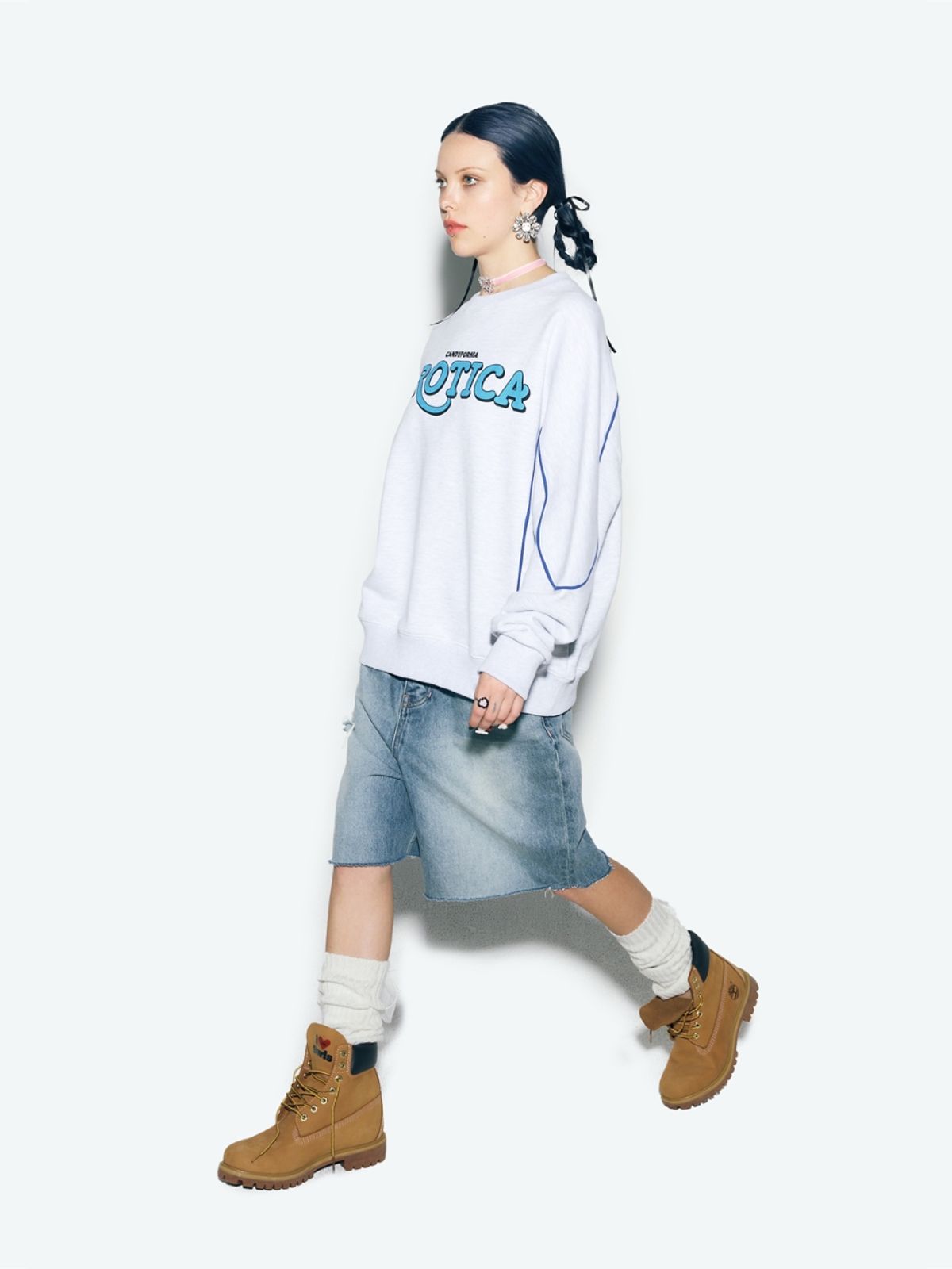 에즈이프 캘리(ASIF CALIE) EROTICA PIPING SWEATSHIRT WHITEMELANGE