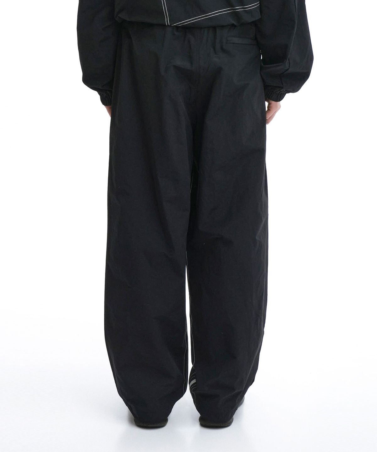 오픈야드(오와이)(OPENYARD(OY)) W.S.L TAPE TRACK PANTS-BLACK