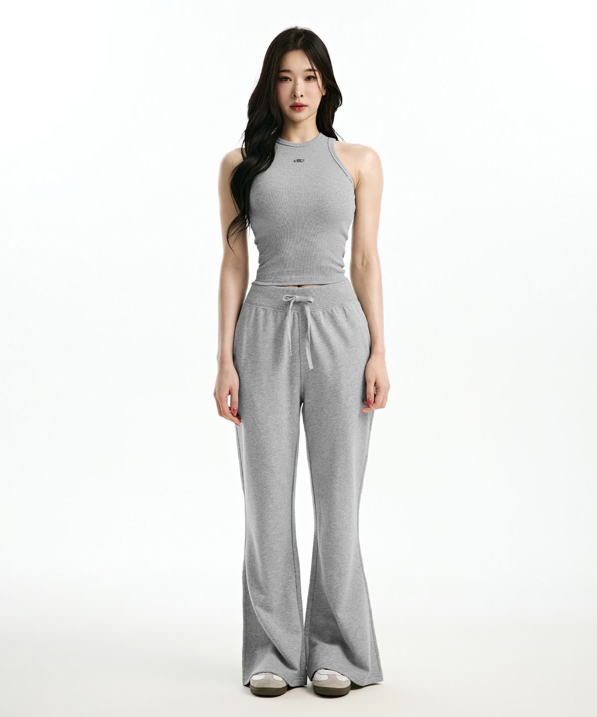 본투윈(BORN TO WIN) B PENDANT RIBBED SEMI CROP SLEEVELESS [MELANGE GREY]