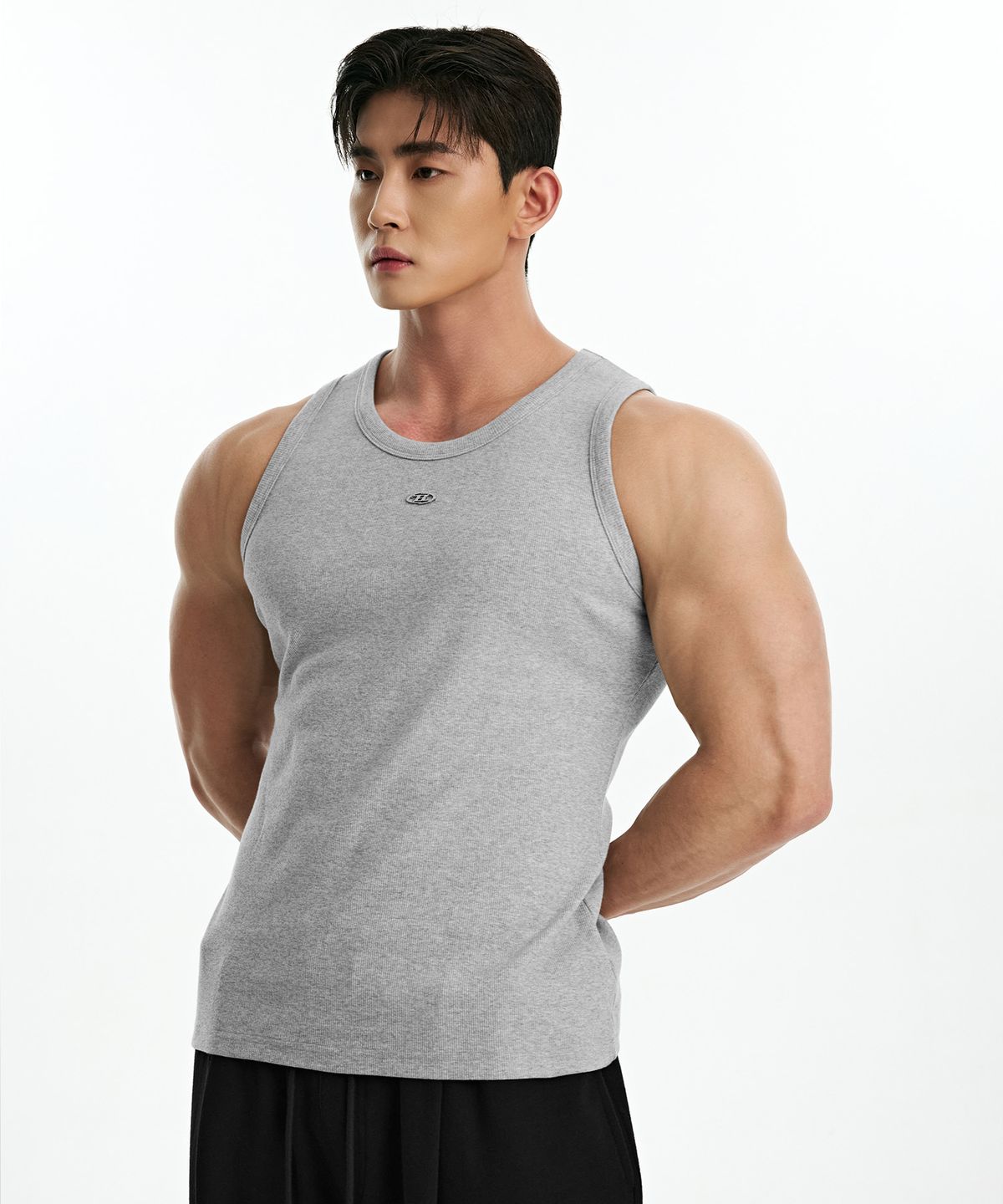 본투윈(BORN TO WIN) B PENDANT RIBBED SLEEVELESS [MELANGE GREY]