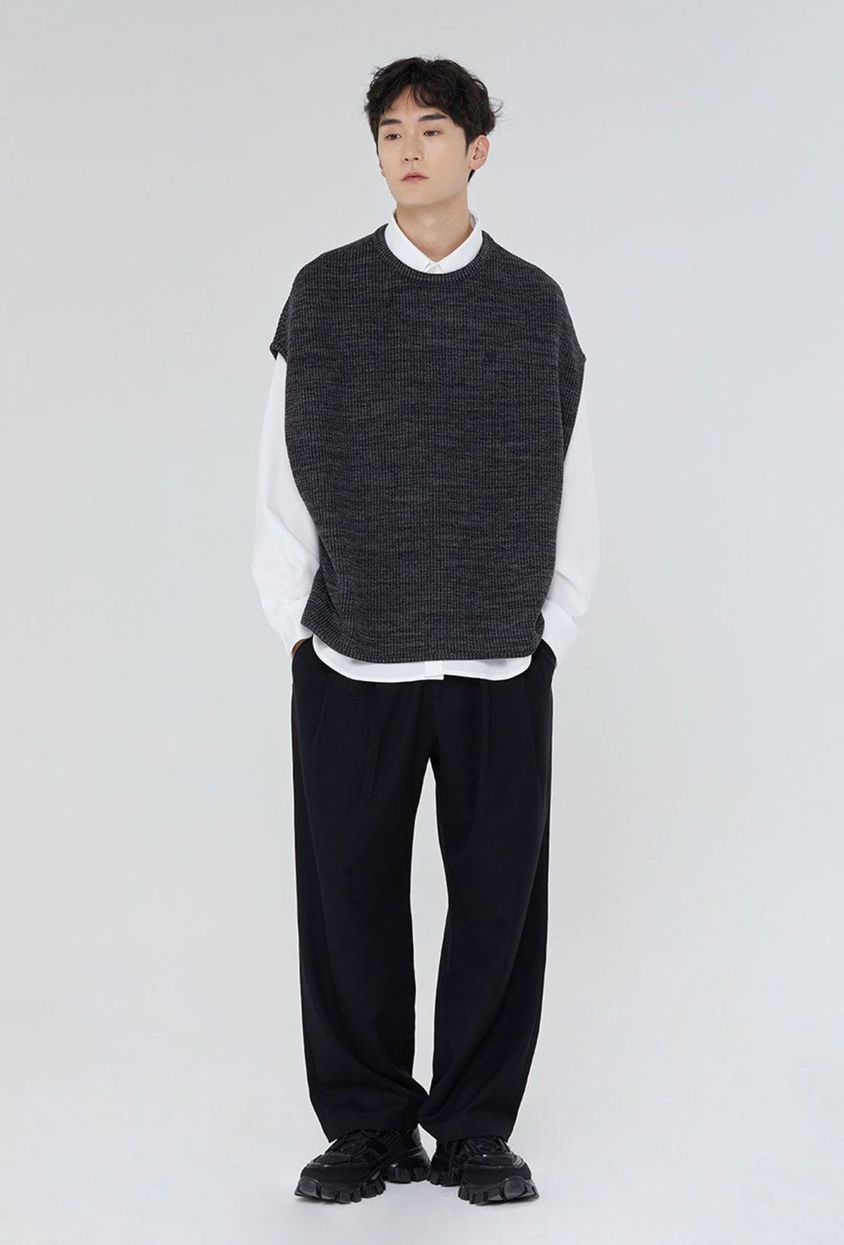 【ROMANTIC CROWN】22SS★ RECENT LOGO KNIT VEST MUSINSA | ROMANTIC CROWN Outlet SIDE OPEN KNIT VEST-CHARCOAL