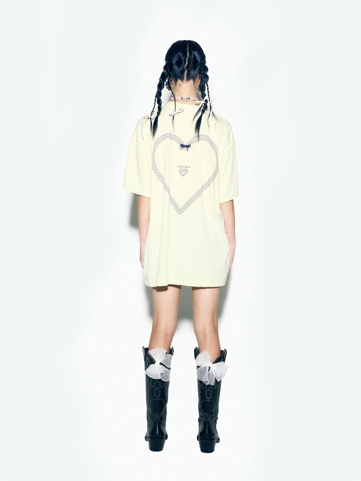 에즈이프 캘리(ASIF CALIE) LACE HEART OVERSIZED T-SHIRT YELLOW