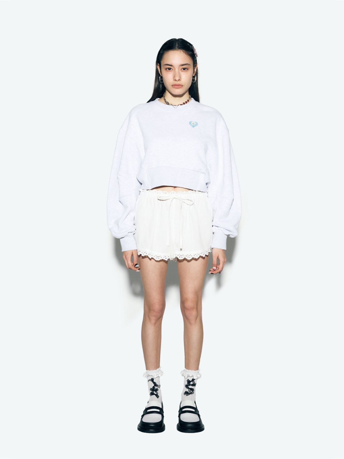 에즈이프 캘리(ASIF CALIE) CROP SWEATSHIRT WHITEMELANGE
