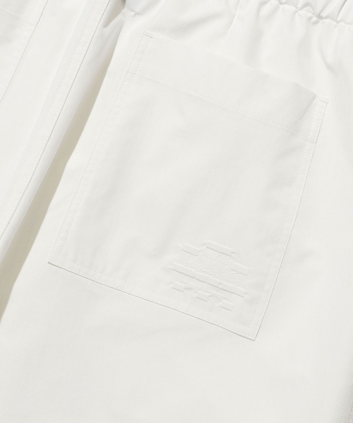 나이스고스트클럽(NICEGHOSTCLUB) FFATS PARACHUTE CARGO PANTS_WHITE(NG2ESUPA10A)