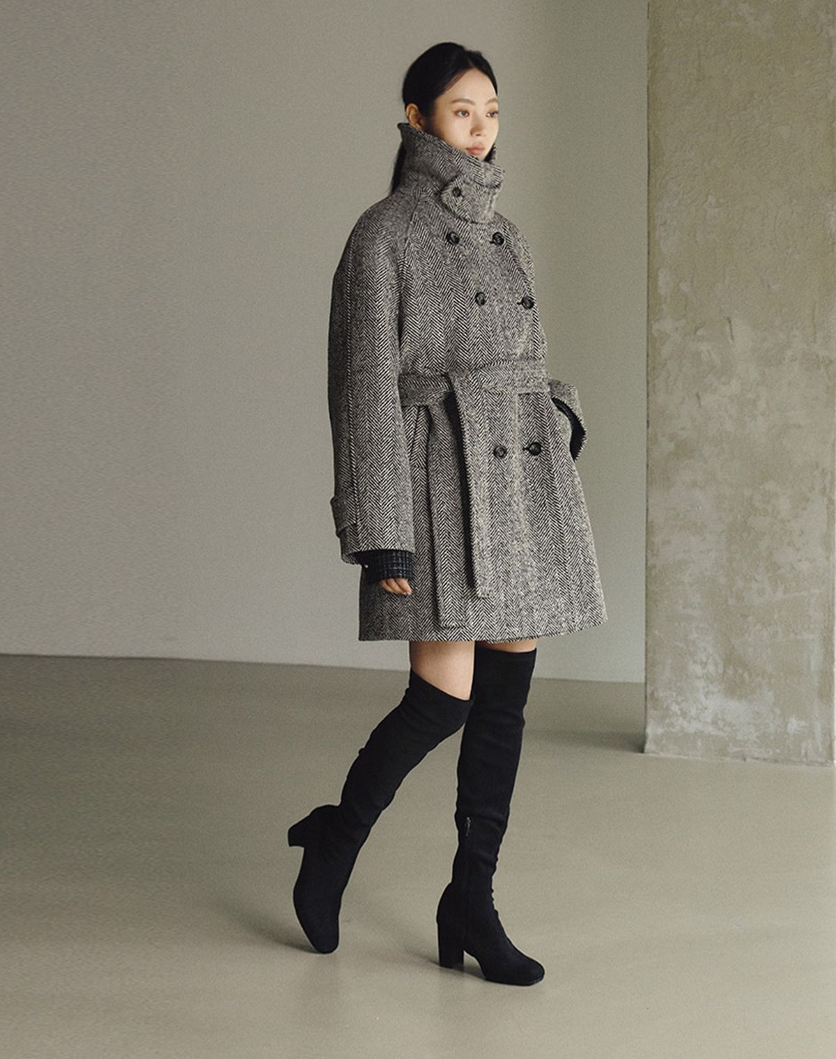 지에마르(GIEMAR) HERRINGBONE WOOL HALF COAT 헤링본 울 하프코트