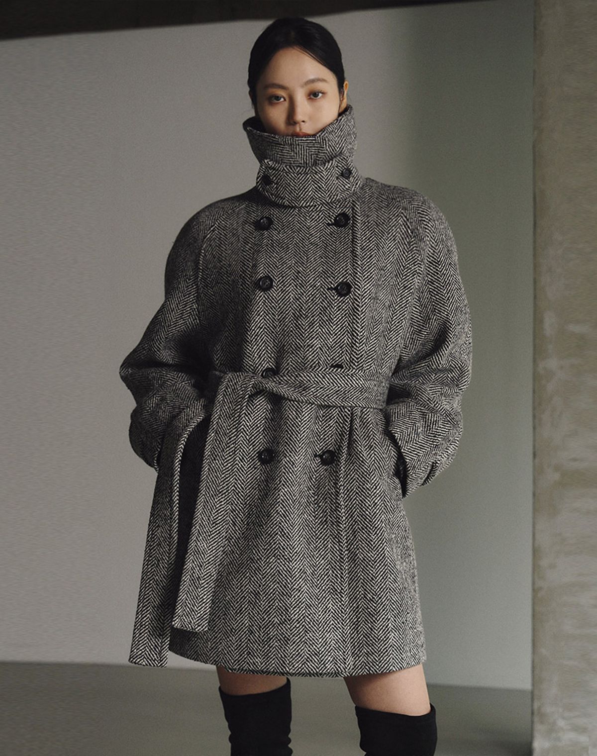 지에마르(GIEMAR) HERRINGBONE WOOL HALF COAT 헤링본 울 하프코트