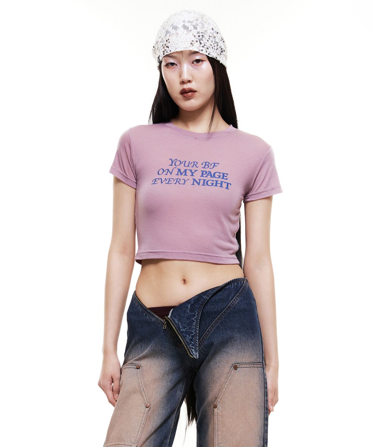 배디(BADEE) Lettering Crop Top Dusty Pink