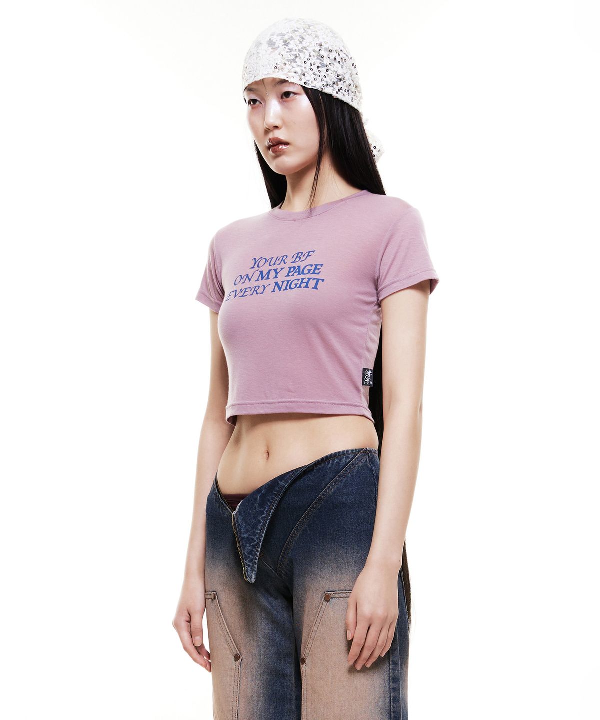 배디(BADEE) Lettering Crop Top Dusty Pink