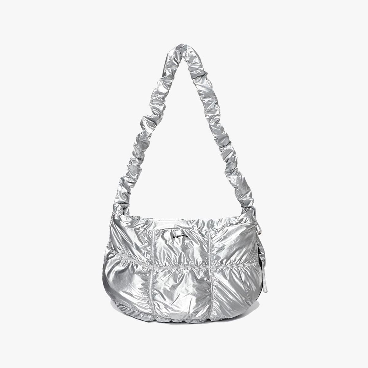 디아도라(diadora) 글로시 셔링 패디드백 SILVER