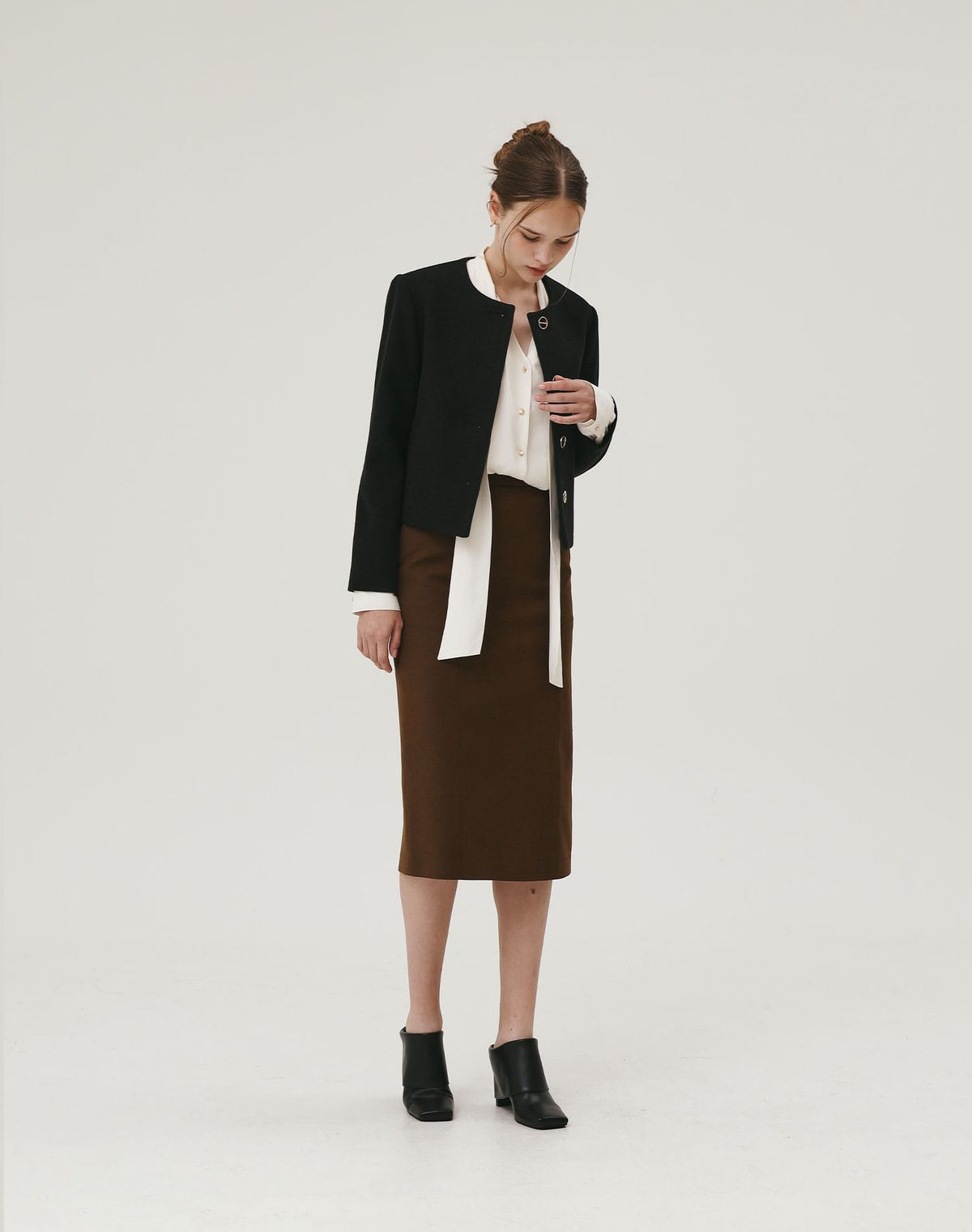 지에마르(GIEMAR) STRIPE TIE BLOUSE  IVORY