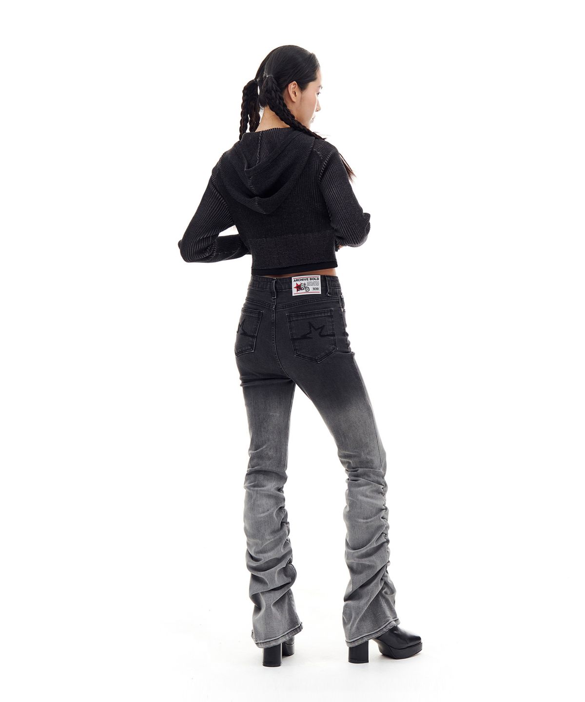 아카이브 볼드(ARCHIVE BOLD) BOOTSCUT SHIRRING DENIM PANTS (BLACK)