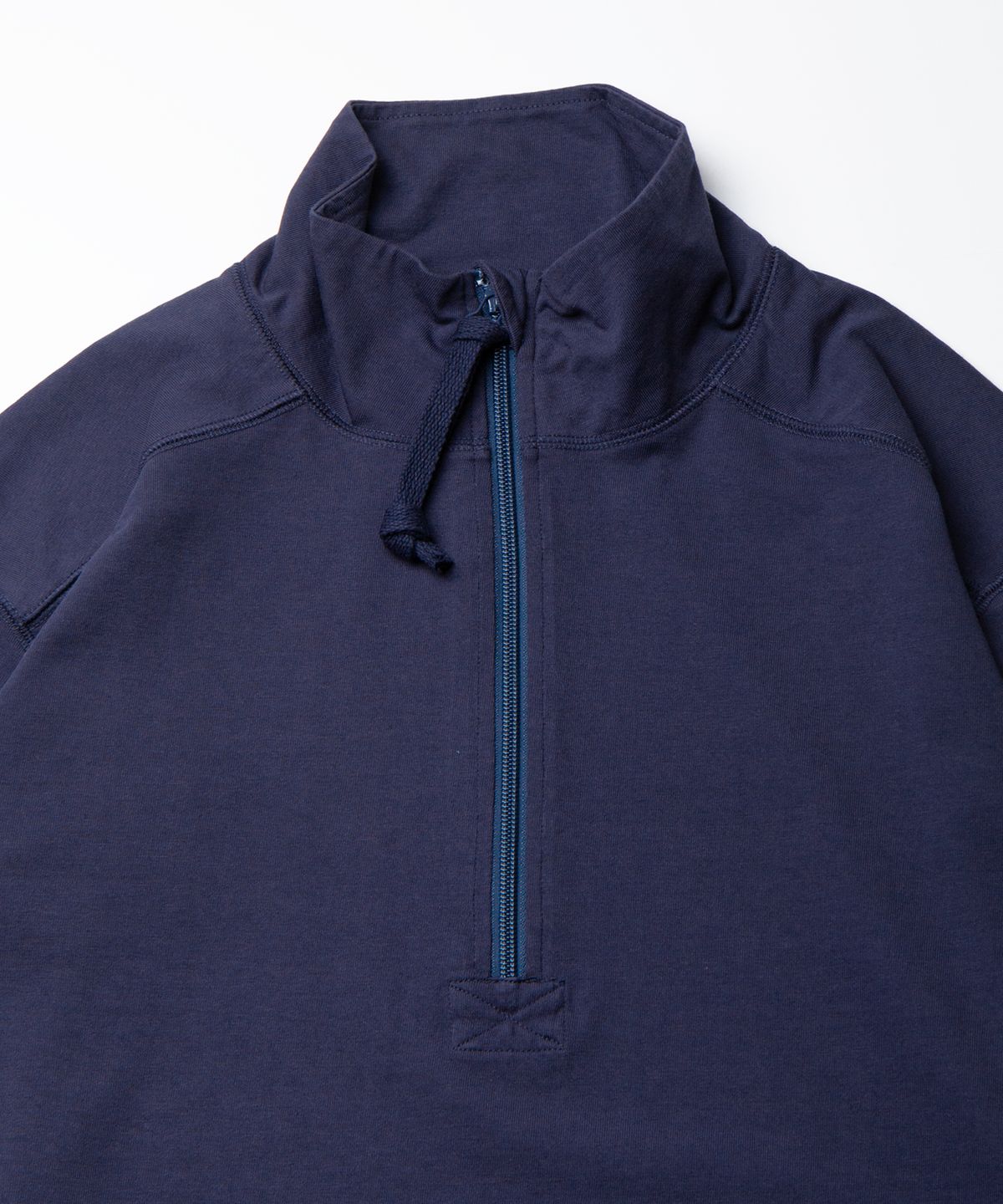 비헤비어(BEHEAVYER) ECWCS LV.2 HALF ZIP UP navy