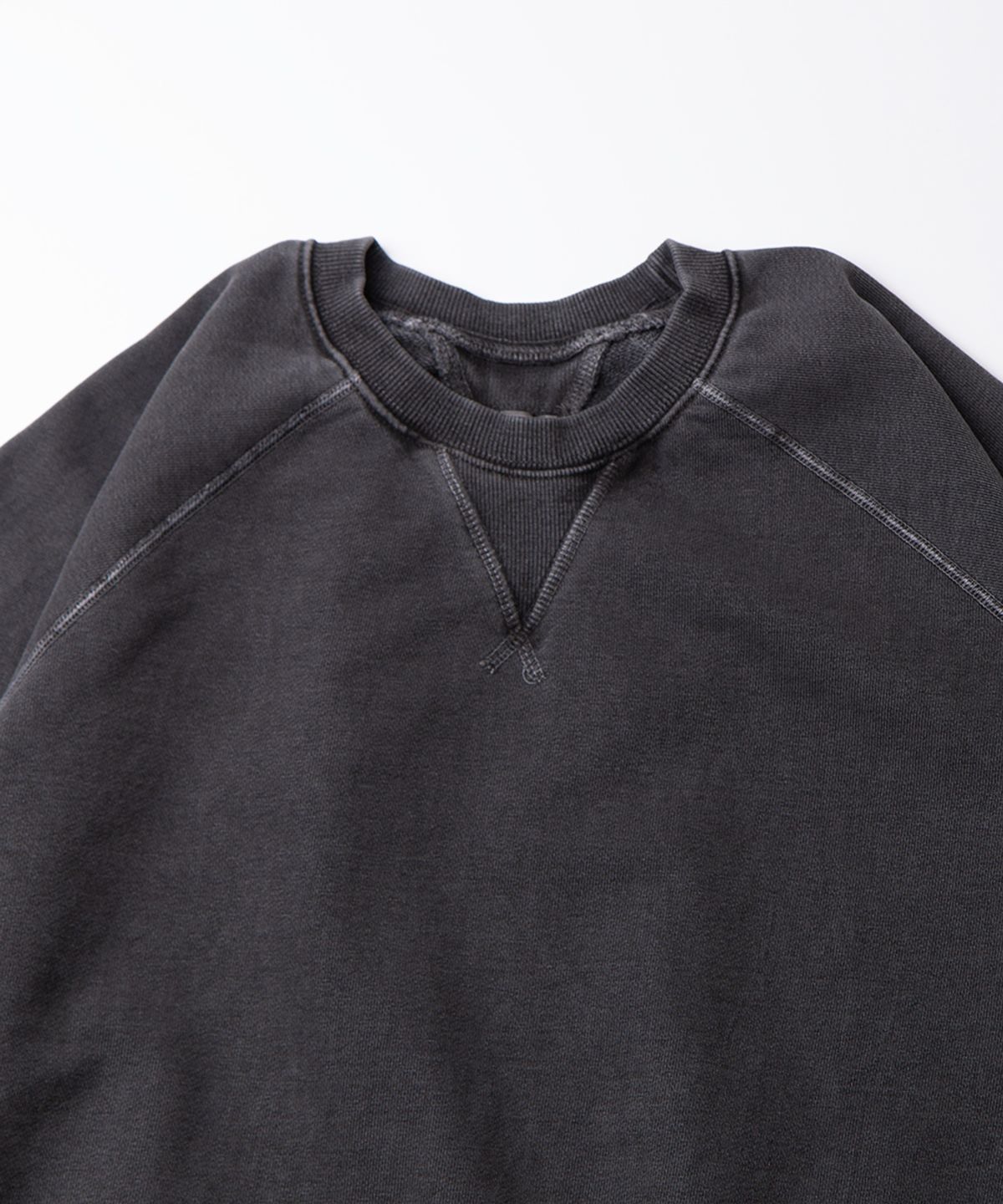 비헤비어(BEHEAVYER) GYM HALF SWEAT dust black