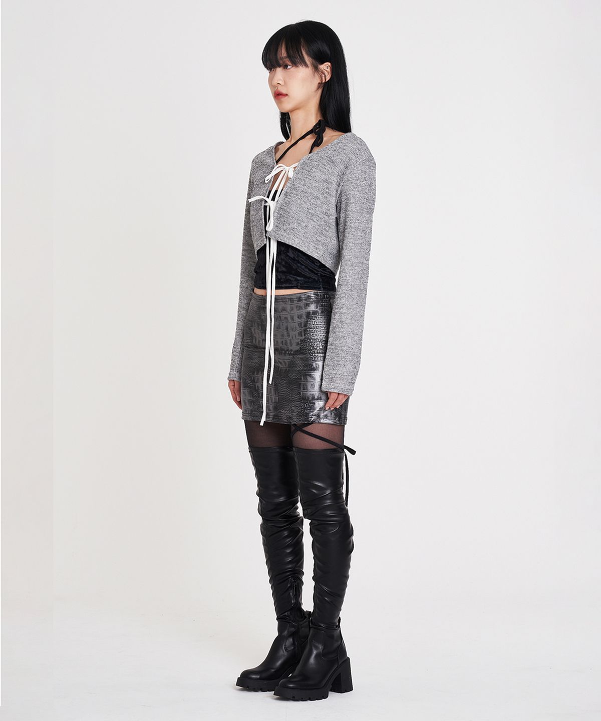 어세이(ASSAY) PYTHON PRINT MINI SKIRT (BLACK)