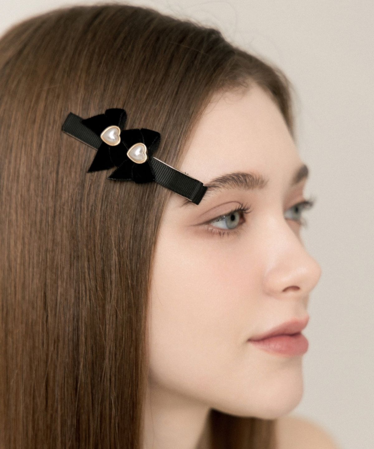 릴리코리(LILYKORI) Double Ribbbon Pearl Hair Pin