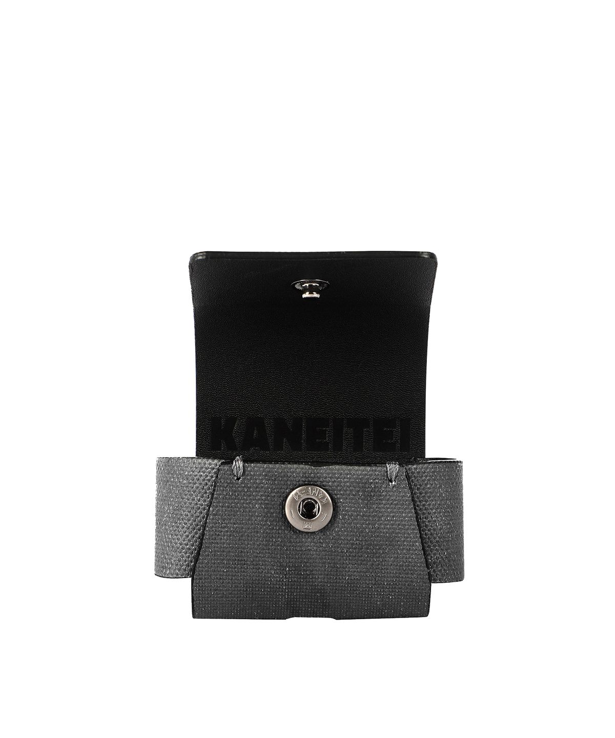 카네이테이(KANEITEI) AIRPODS CASE (GRAY) / UPCYCLED