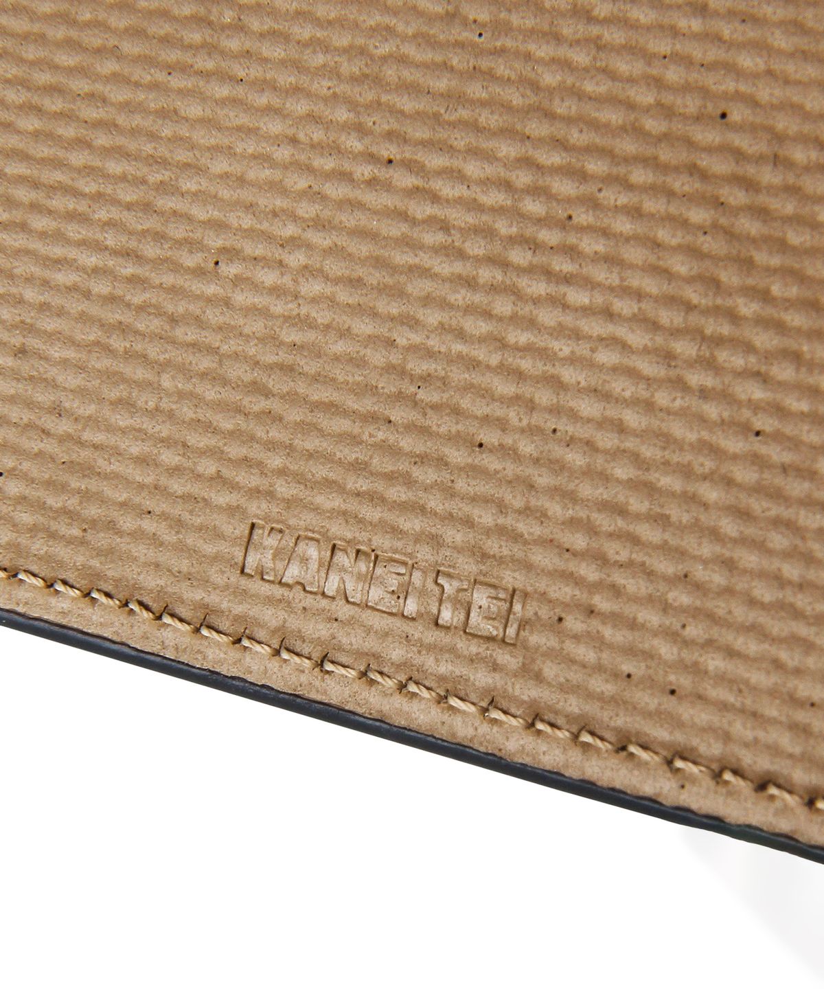 카네이테이(KANEITEI) OM BUTTON STUD WALLET (BEIGE) / UPCYCLED