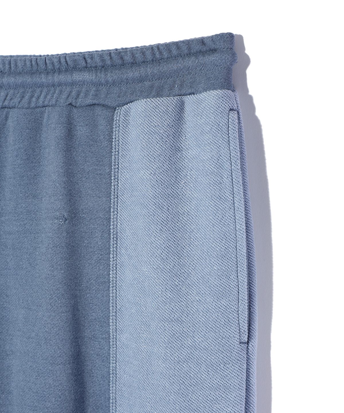 크리틱(CRITIC) INCISION PIGMENT JOGGER SWEATPANTS BLUE