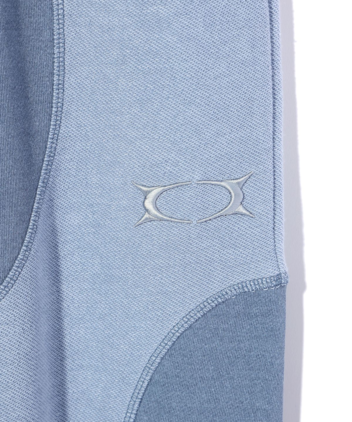 크리틱(CRITIC) INCISION PIGMENT JOGGER SWEATPANTS BLUE