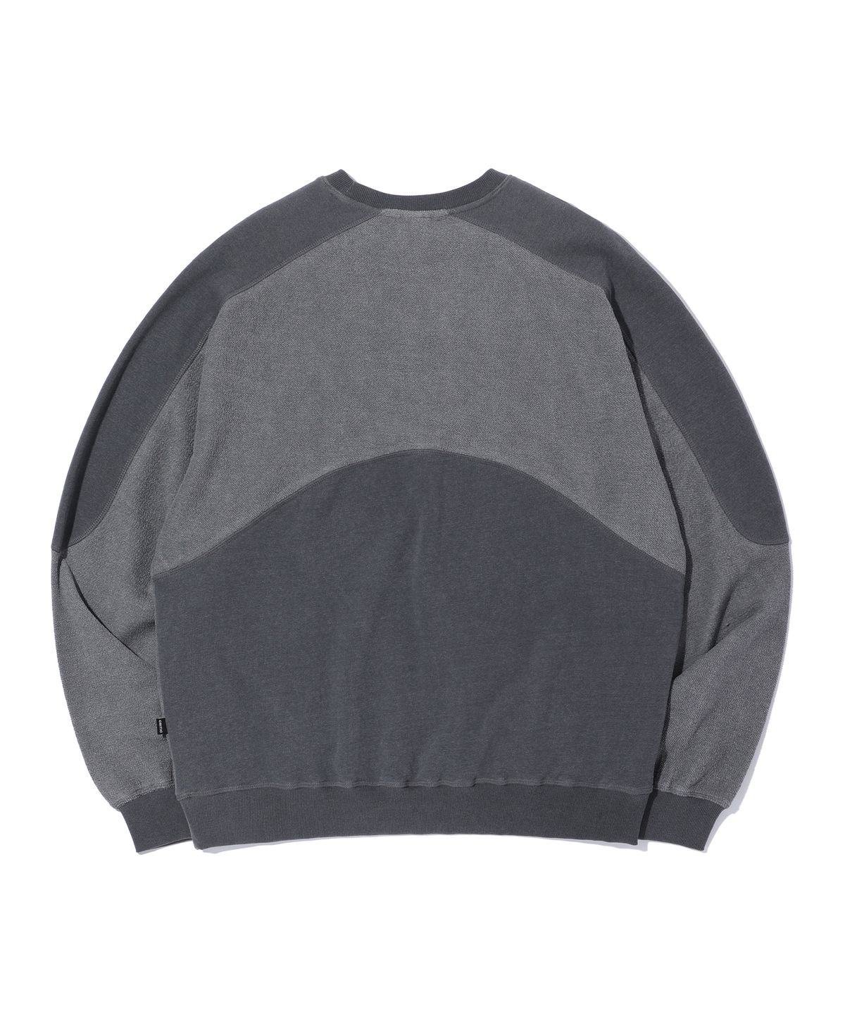크리틱(CRITIC) INCISION PIGMENT SWEATSHIRTS CHARCOAL
