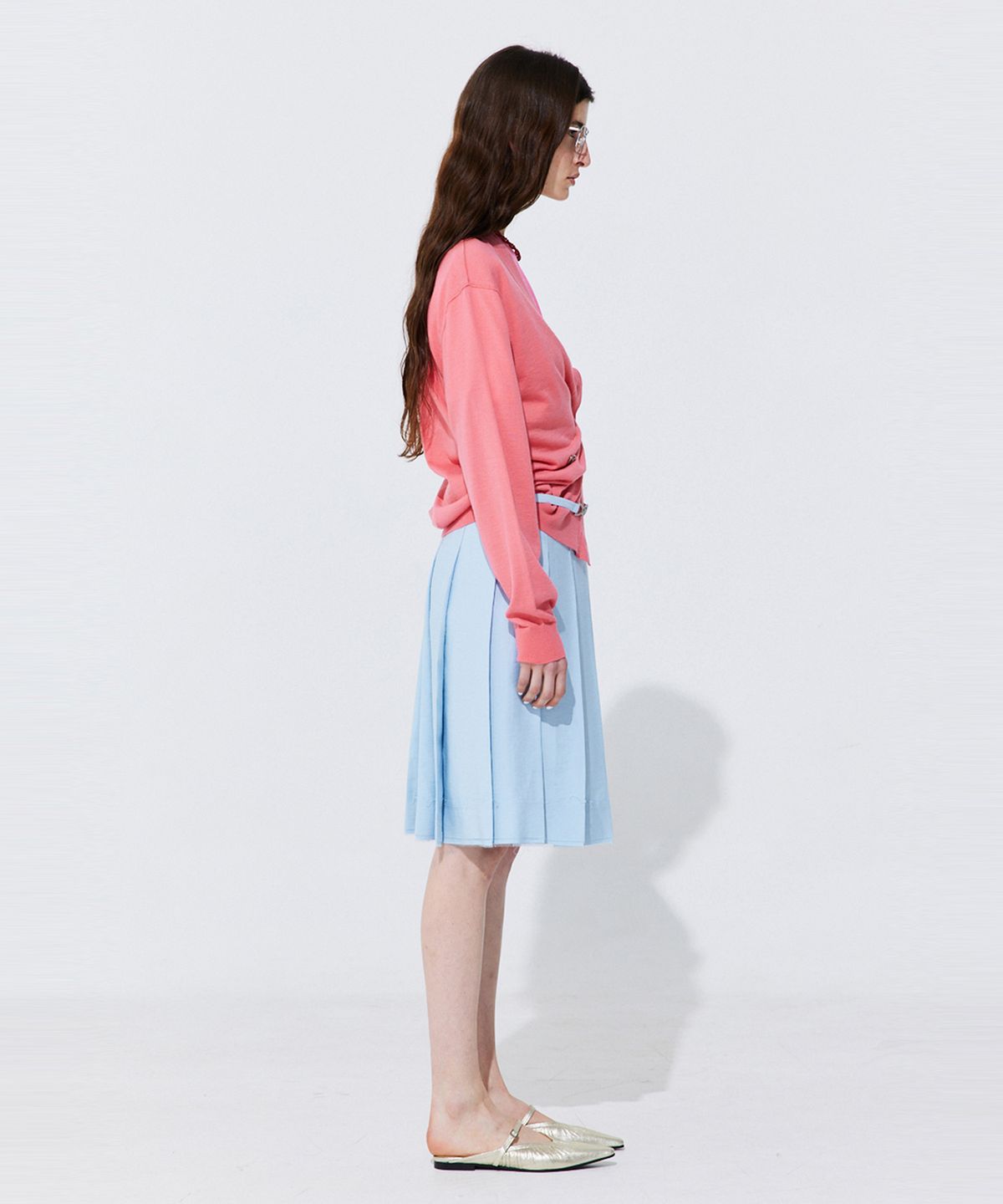 분더캄머(WNDERKAMMER) Raw-cut Pleats Skirt_Light Blue (로우컷 플리츠 스커트_라이트 블루)