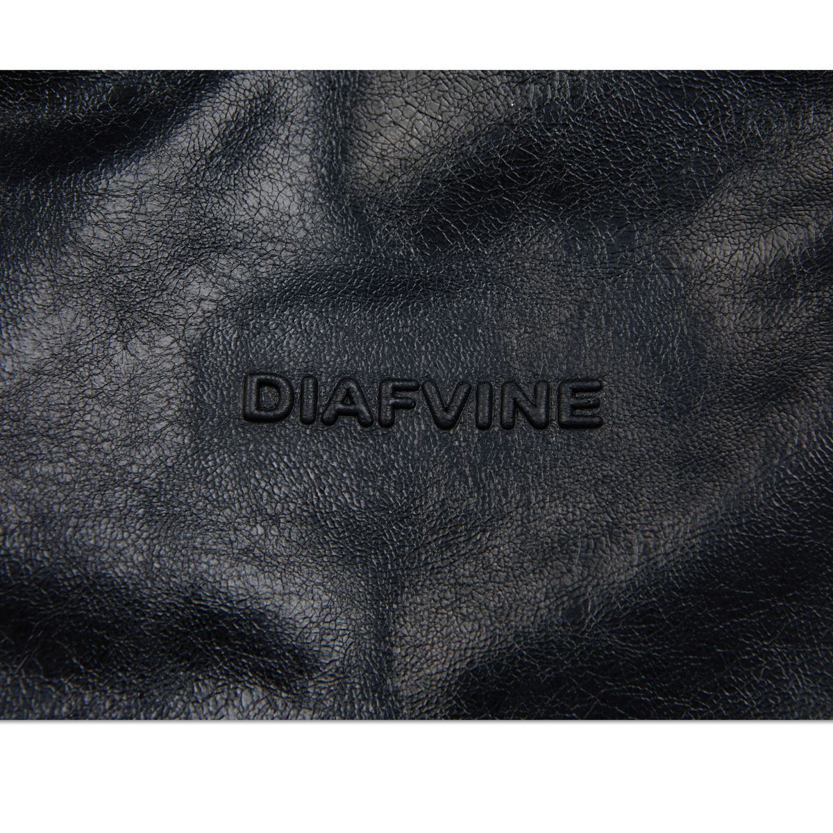 디아프바인(DIAFVINE) DV.LOT 698 V-Neck Sheepskin Vest
