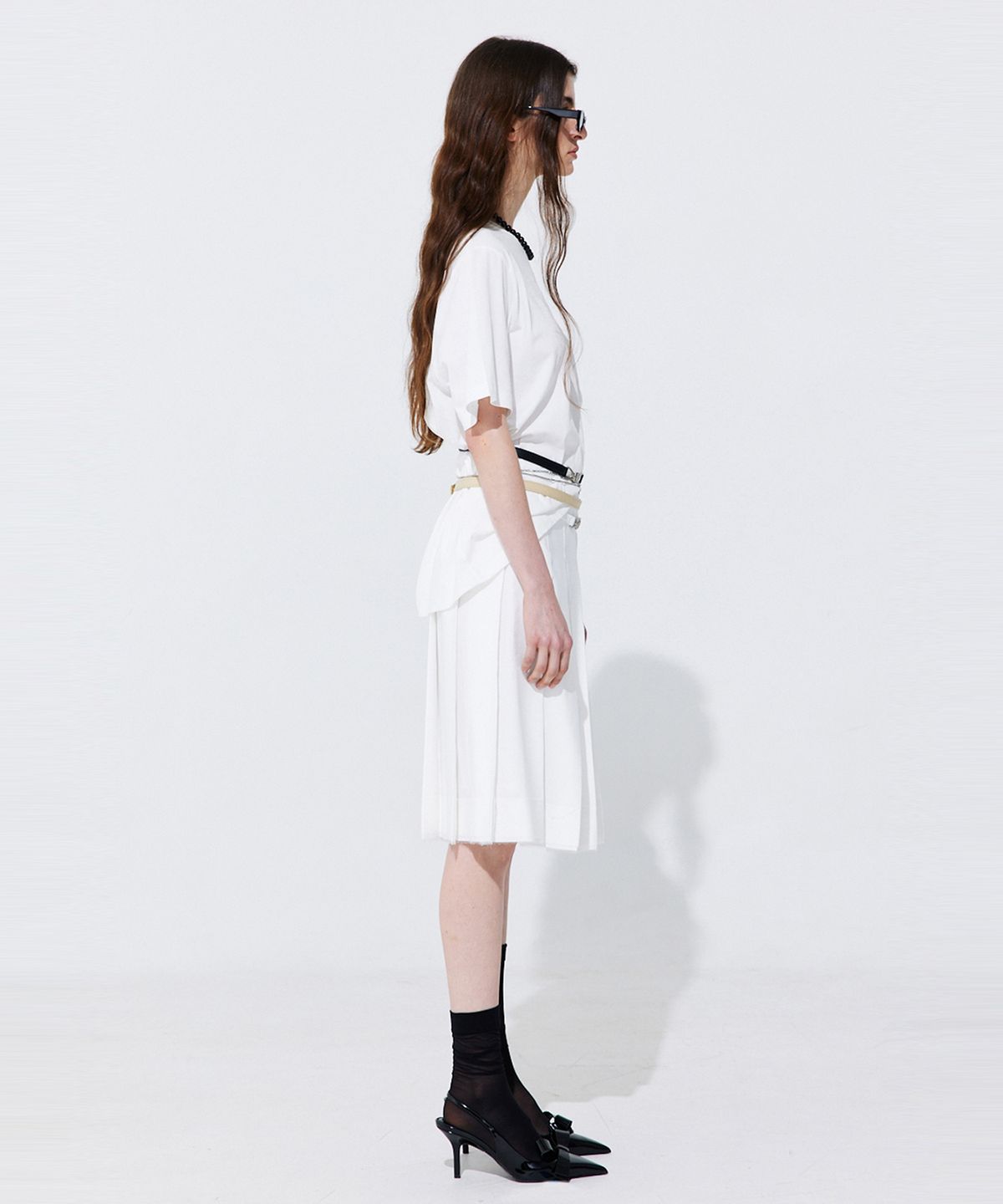분더캄머(WNDERKAMMER) Raw-cut Pleats Skirt_White (로우컷 플리츠 스커트_화이트)