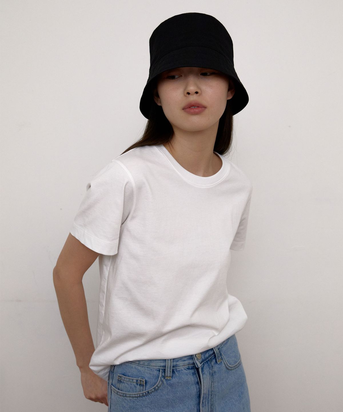 38컴온커먼(38COMEONCOMMON) Cotton Bucket Hat (Black)