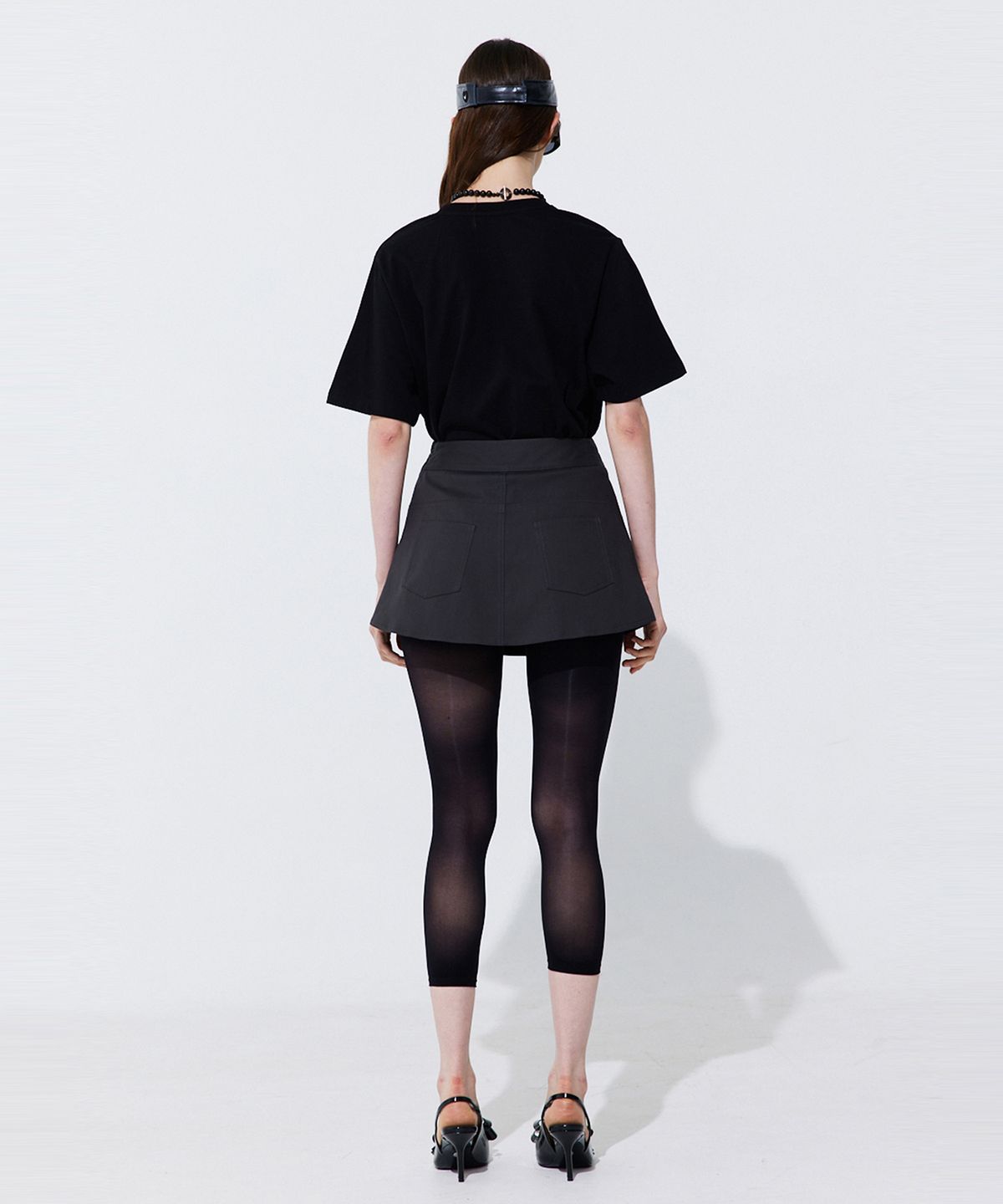 분더캄머(WNDERKAMMER) Tuck Skort_Charcoal (턱 스커트 팬츠_차콜)