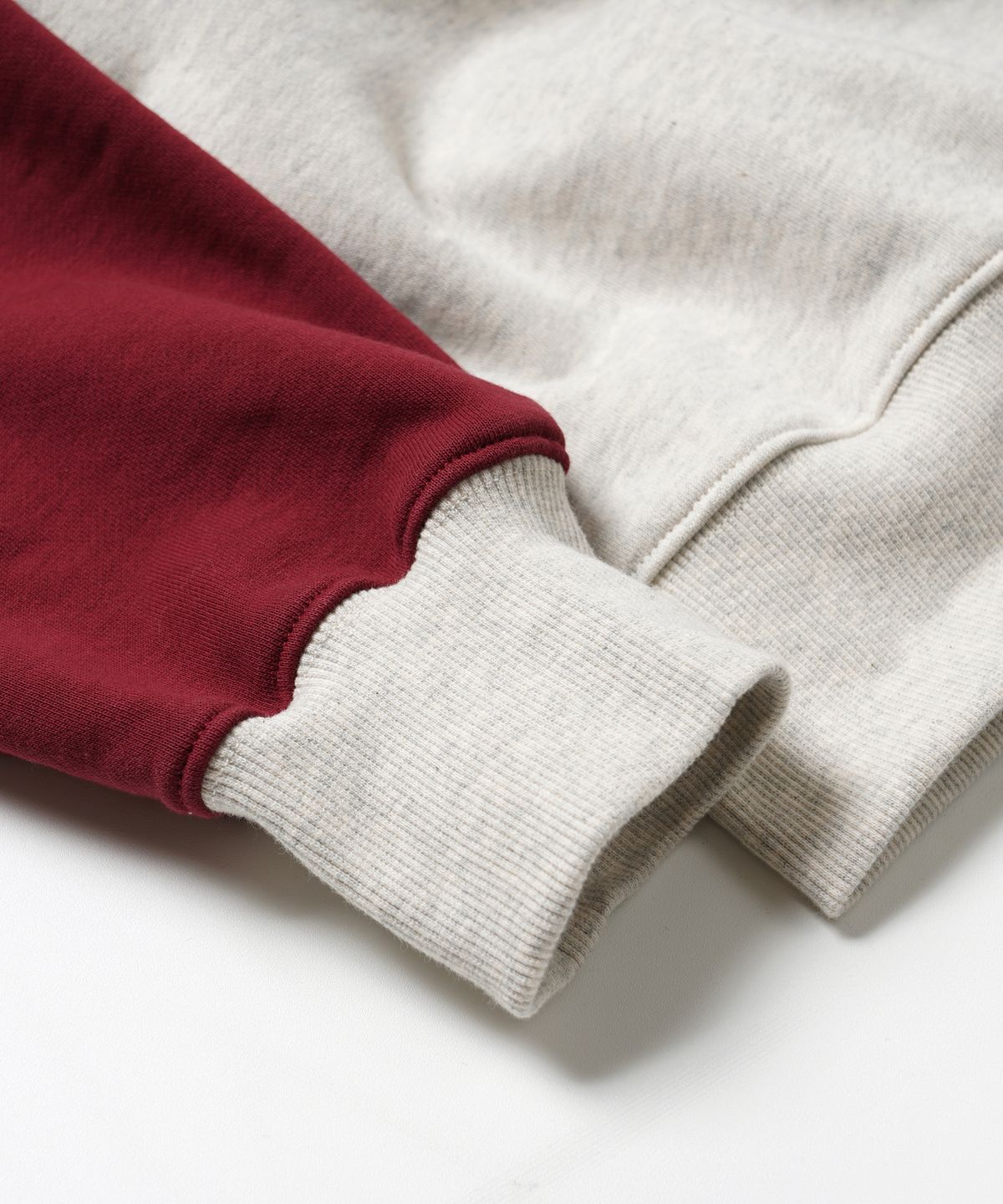 프리즘웍스(FRIZMWORKS) ROUNDED RAGLAN SWEATSHIRT _ BURGUNDY