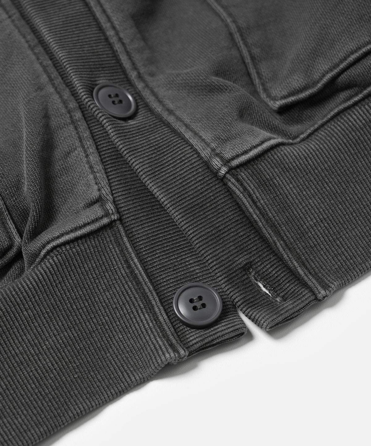 프리즘웍스(FRIZMWORKS) PIGMENT DYEING HEAVYWEIGHT CARDIGAN _ CHARCOAL