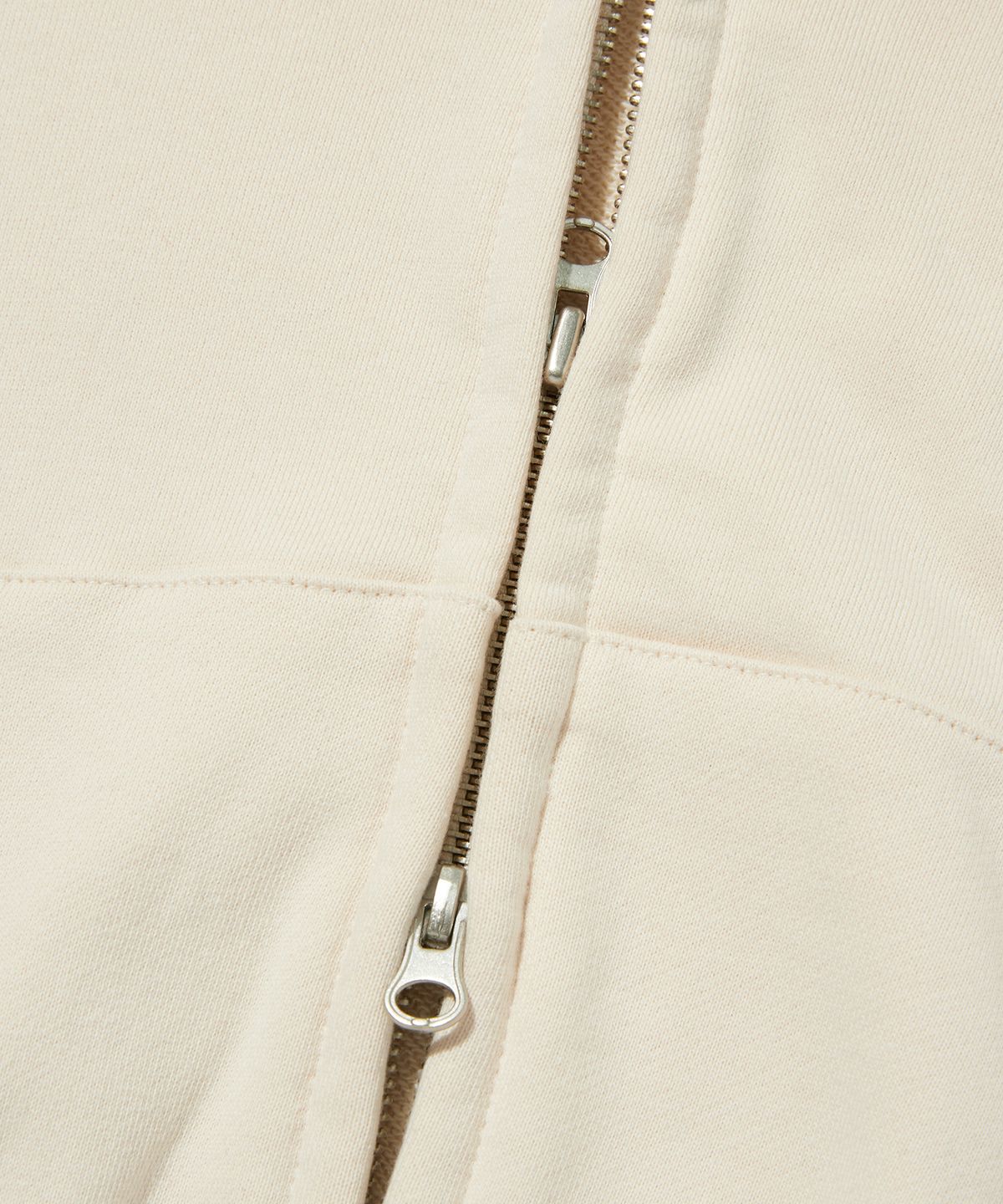 스웨이드(SUADE) CROP HOOD ZIP UP [IVORY]