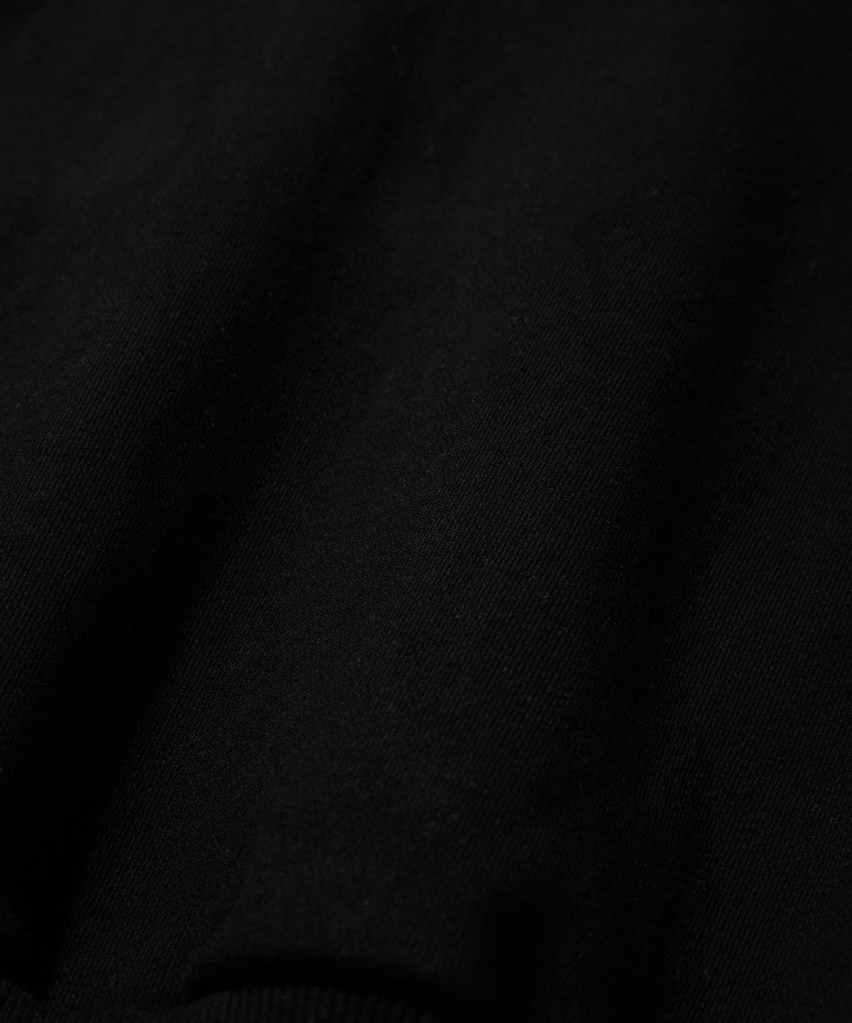 스웨이드(SUADE) CROP HOOD ZIP UP [BLACK]