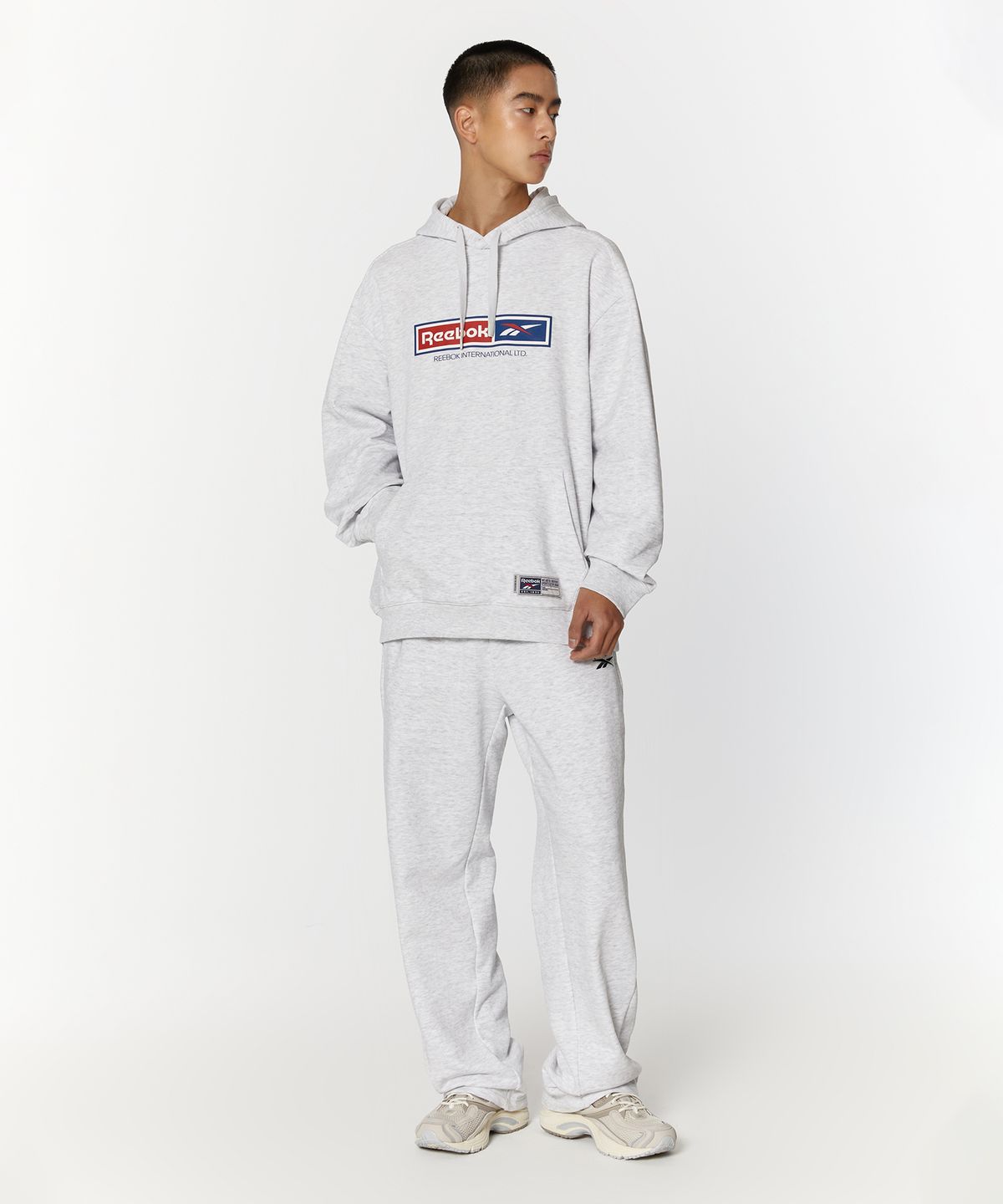 리복(REEBOK) 웜업 스웨트 팬츠 - 그레이