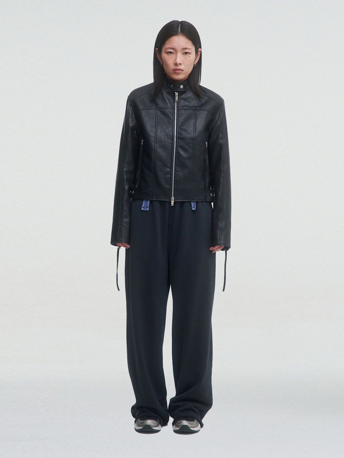 뚜오미오(TUOMIO) MULTI-PANELED MOTOR JACKET [BLACK]