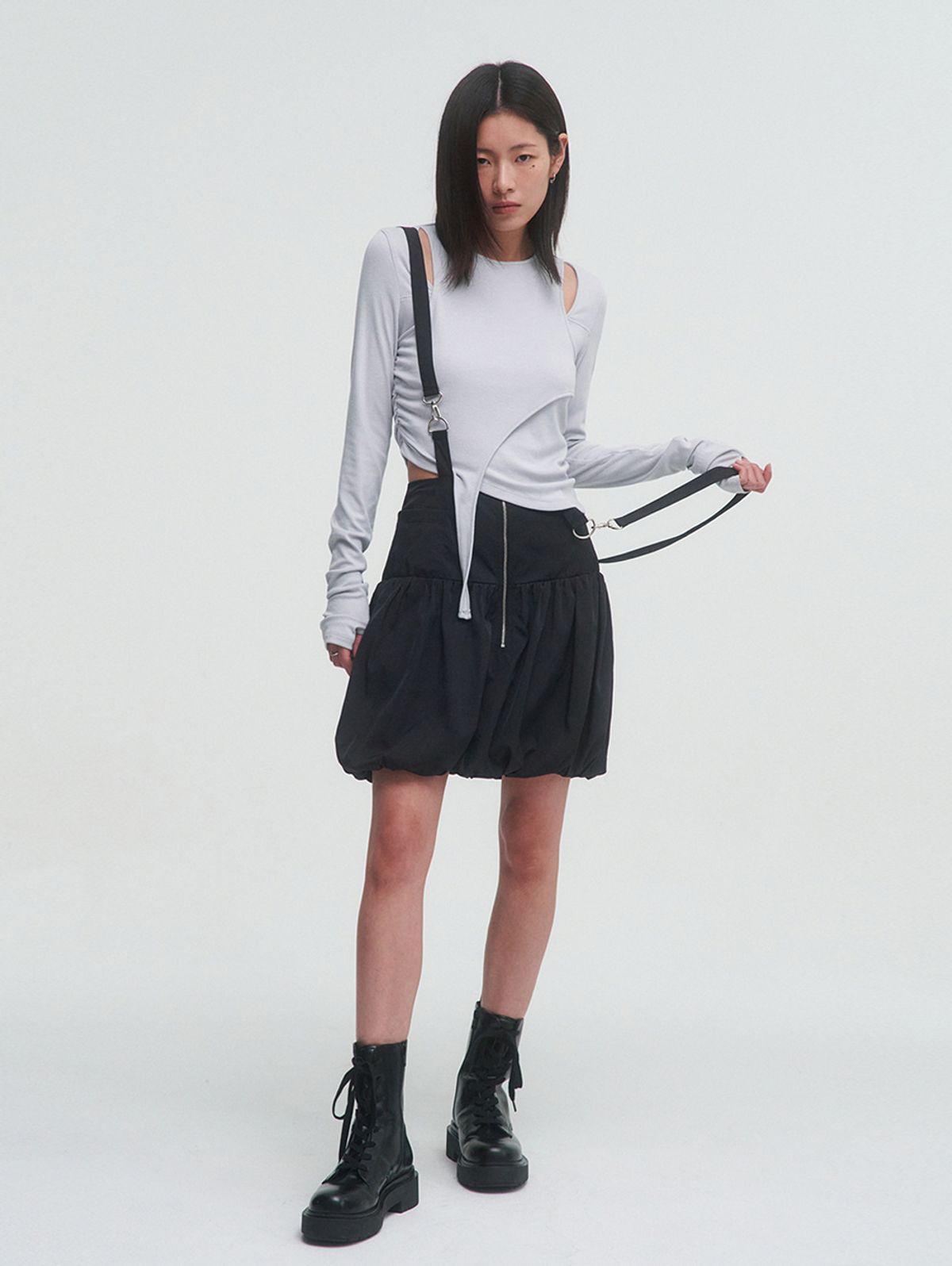 뚜오미오(TUOMIO) STRAP BALLOON SKIRT [BLACK]