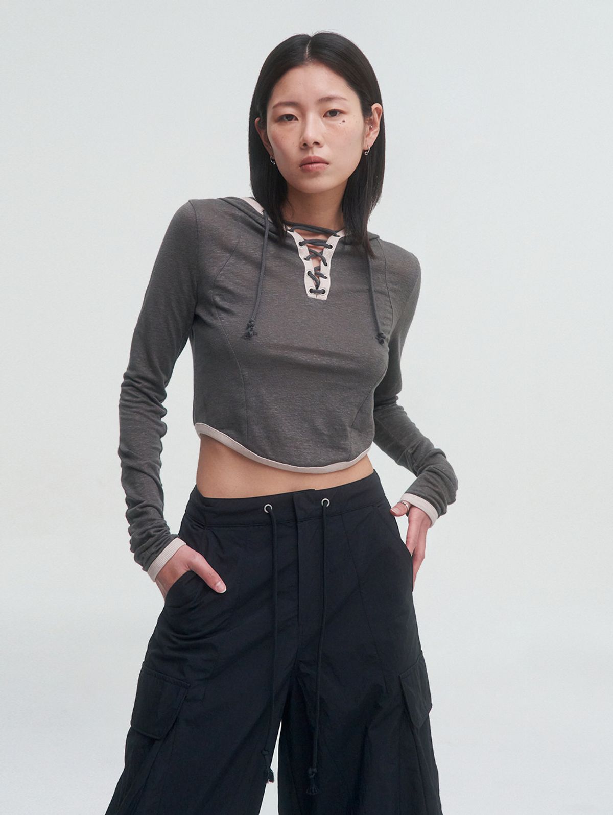 뚜오미오(TUOMIO) VINTAGE STRING HOOD [CHARCOAL]