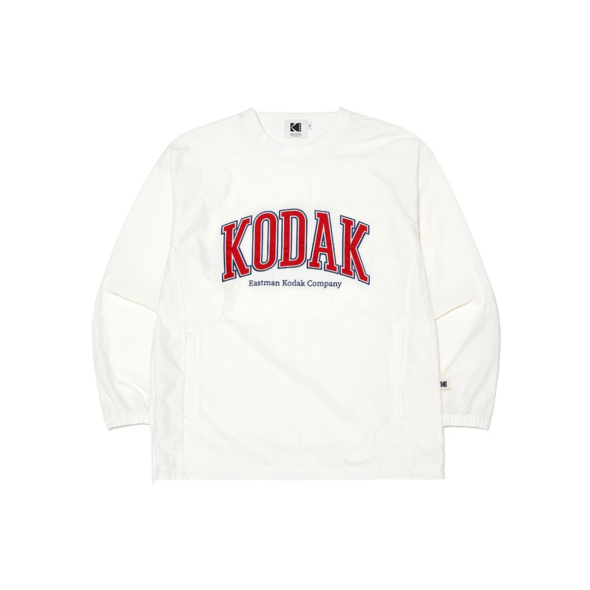 코닥(KODAK) 에센셜 워딩로고 피스테 맨투맨 WHITE