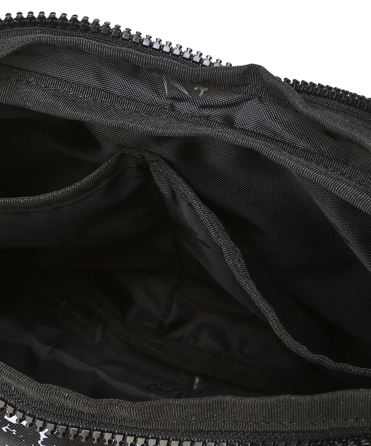 리복(REEBOK) 벡터 나일론 미니 호보백 - 블랙:화이트