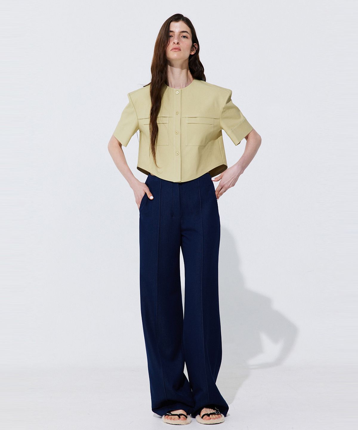 분더캄머(WNDERKAMMER) Pintuck Straight Trousers_Navy (핀턱 스트레이트 트라우져_네이비)