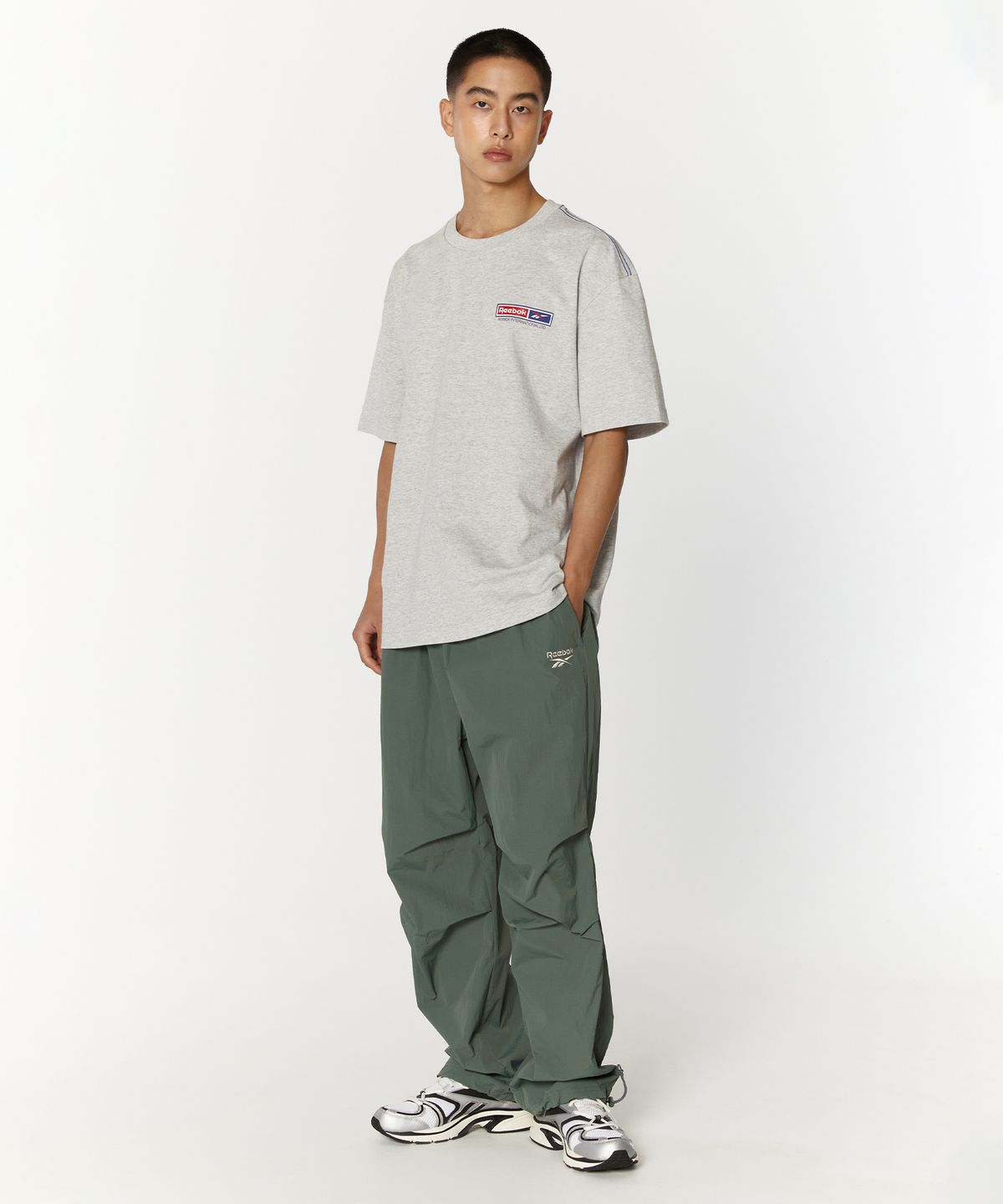 리복(REEBOK) 벡터 플래시 파라슈트 팬츠 - 그린