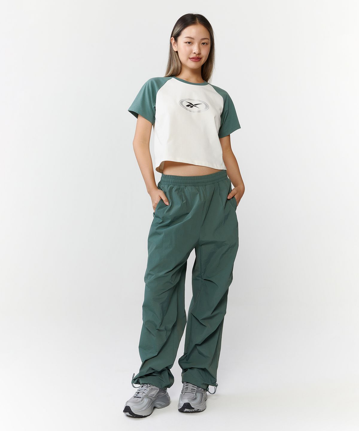 리복(REEBOK) 벡터 플래시 파라슈트 팬츠 - 그린