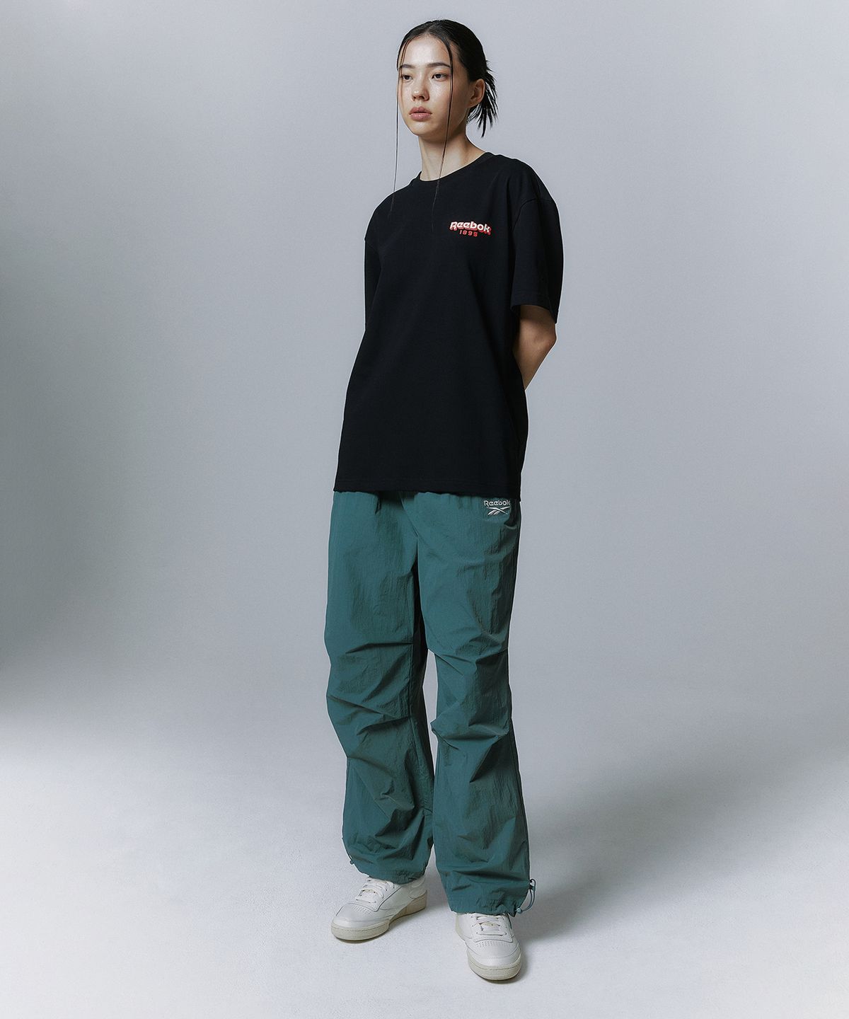 리복(REEBOK) 벡터 플래시 파라슈트 팬츠 - 그린