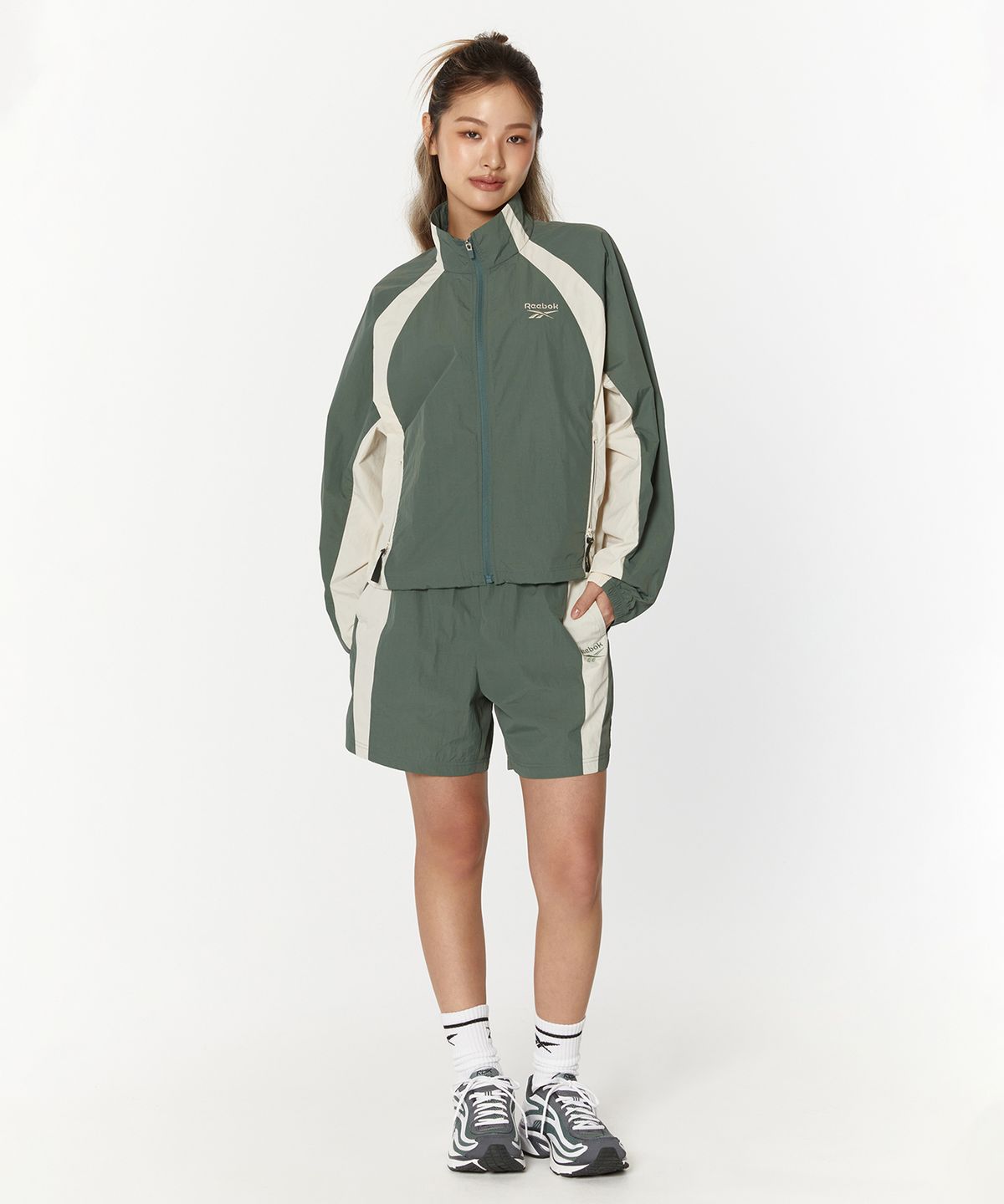 리복(REEBOK) 벡터 플래시 쇼츠 (W) - 그린:베이지
