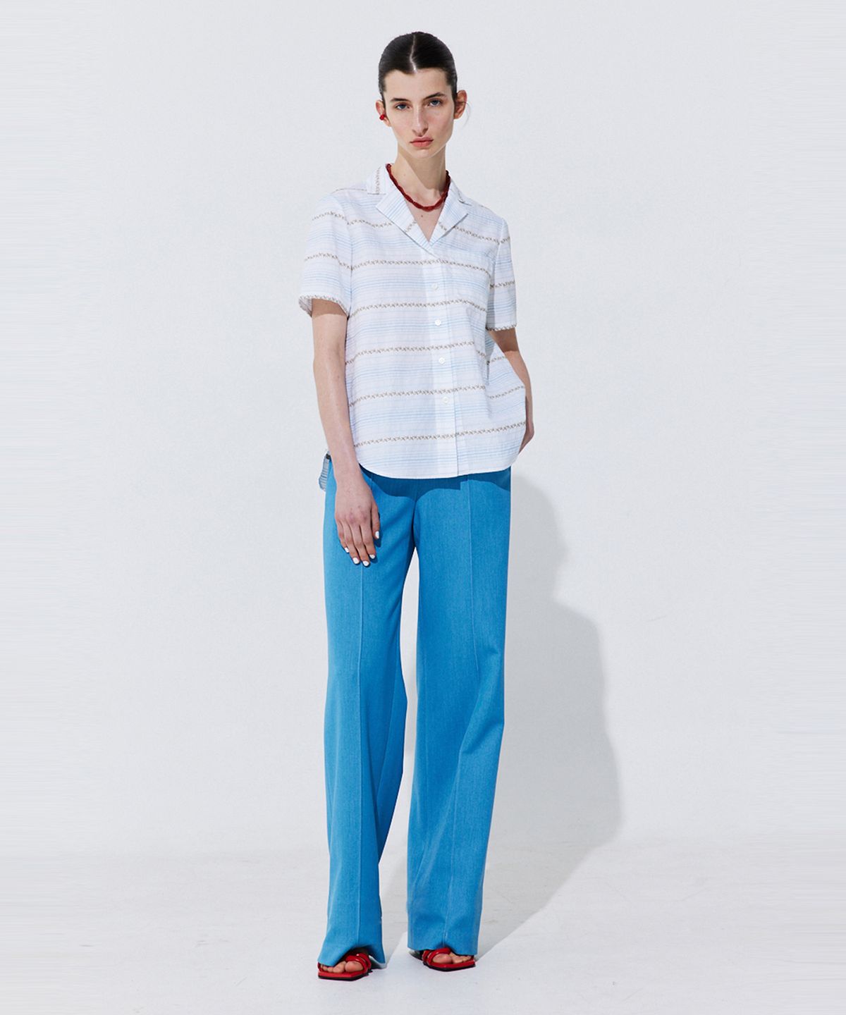 분더캄머(WNDERKAMMER) Pintuck Straight Trousers_Light Blue (핀턱 스트레이트 트라우져_라이트 블루)