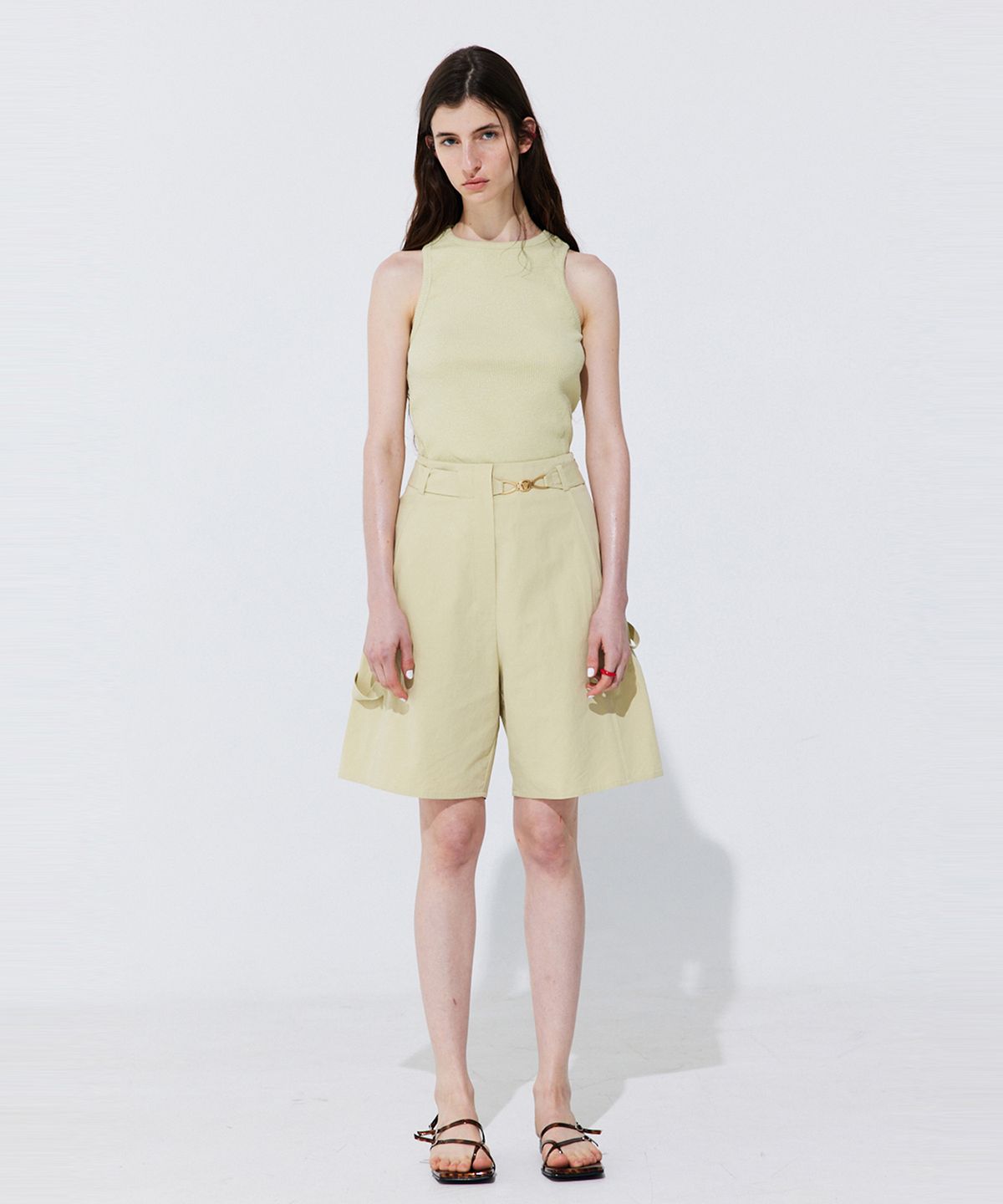 분더캄머(WNDERKAMMER) Belted Cotton Bermuda Pants_Olive (벨티드 코튼 버뮤다 팬츠_올리브)